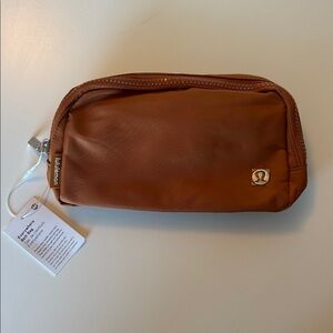 NWT Lululemon 🍋 Everywhere Belt Bag Color Brown/Tan